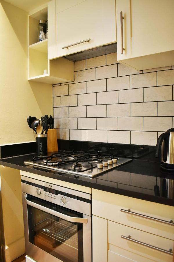 The Ross 2 Bedroom Apartment In Historic Abbey Fort Augustus Buitenkant foto