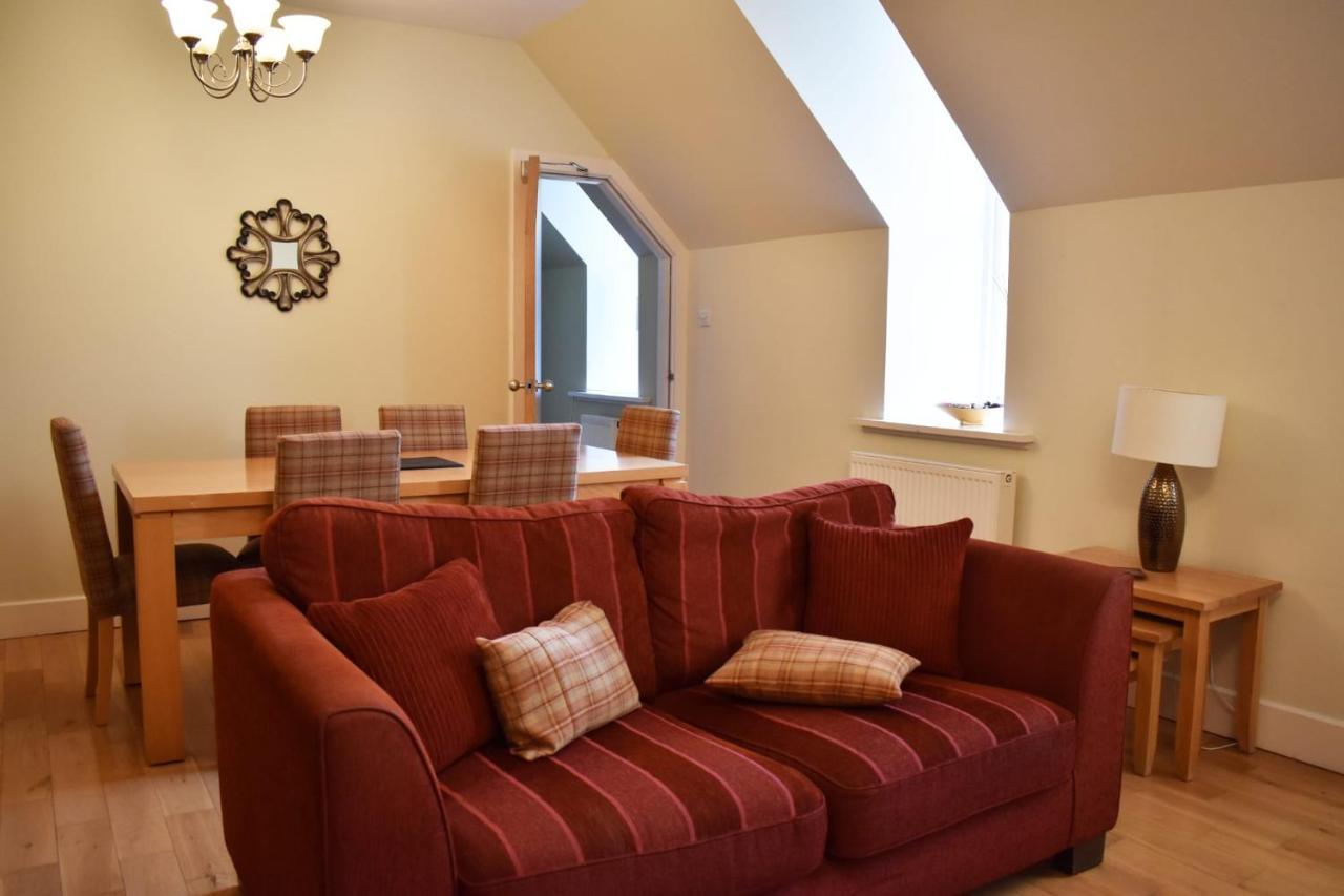 The Ross 2 Bedroom Apartment In Historic Abbey Fort Augustus Buitenkant foto