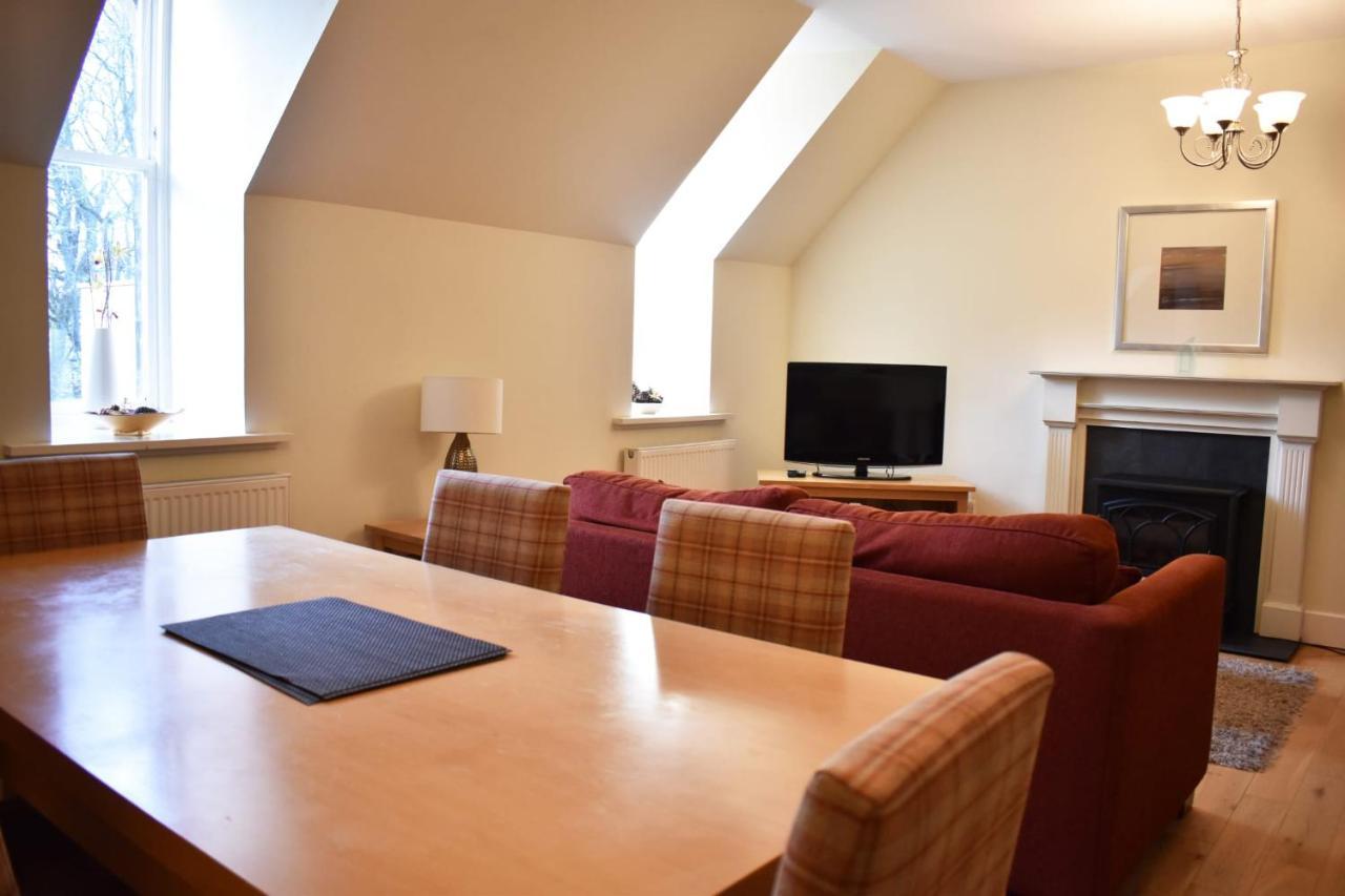 The Ross 2 Bedroom Apartment In Historic Abbey Fort Augustus Buitenkant foto